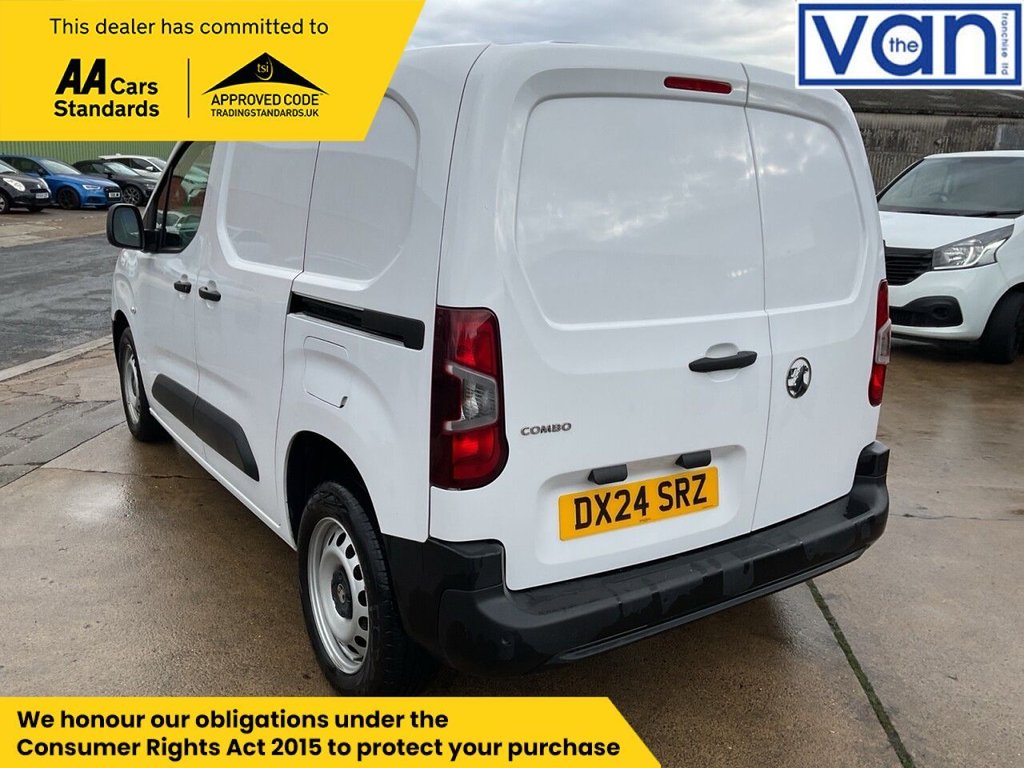 Used Vauxhall Combo 2024 for sale - 76470472: Photo 7
