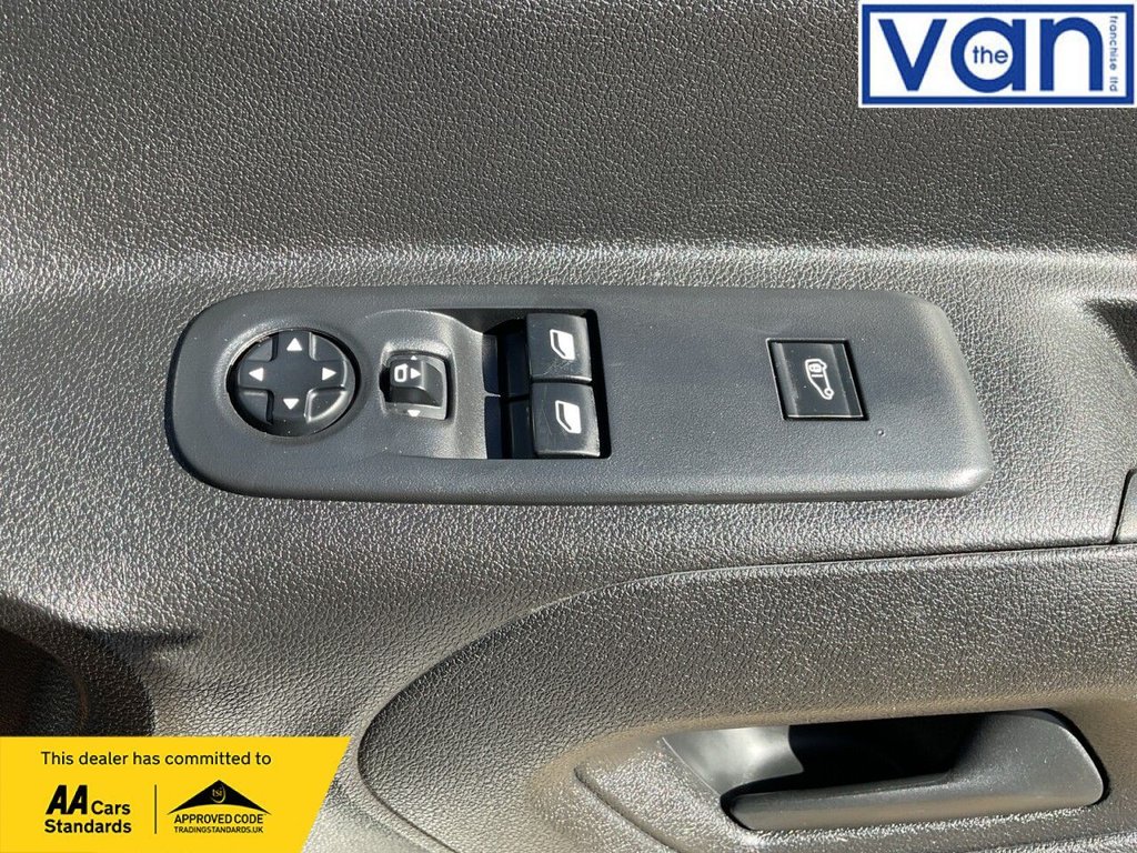 Used Peugeot Partner 2021 for sale - 75961883: Photo 28