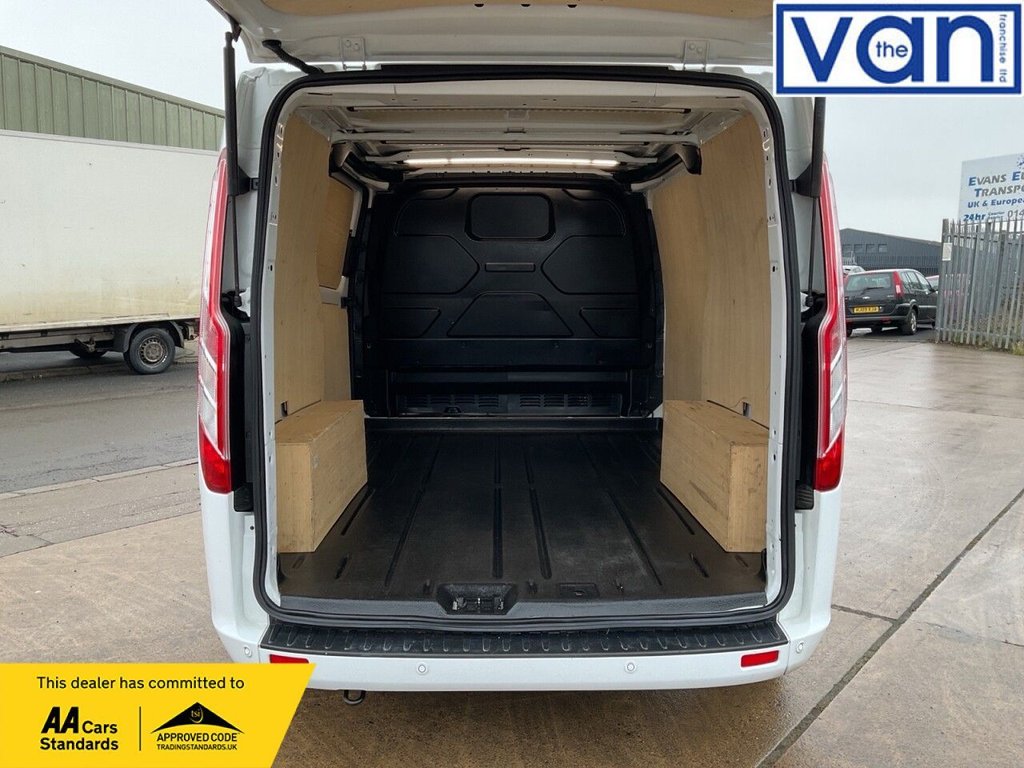 Used Ford Transit Custom 2022 for sale - 77327601: Photo 13