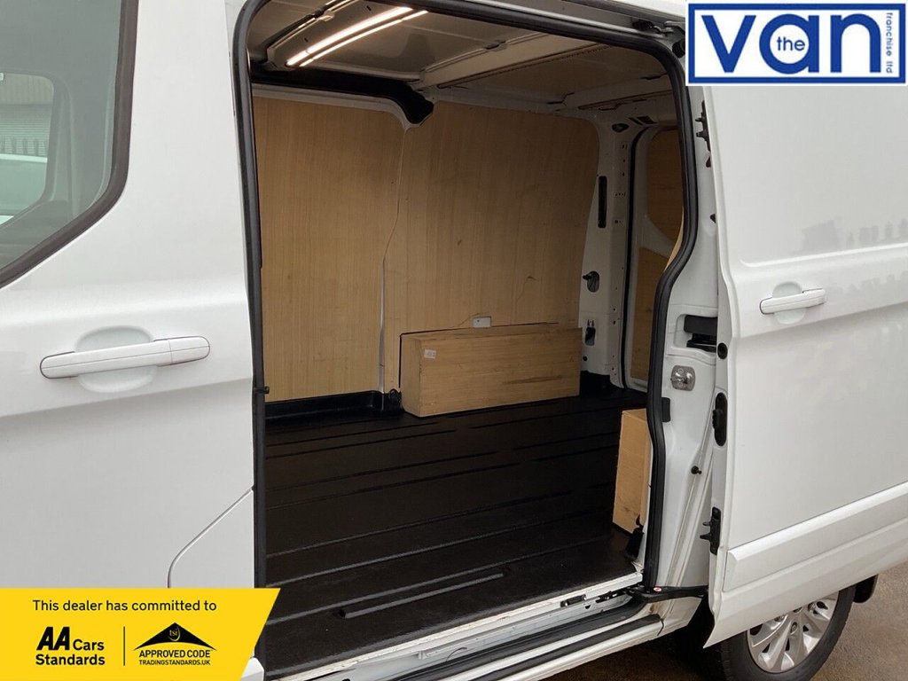 Used Ford Transit Custom 2022 for sale - 77327601: Photo 15