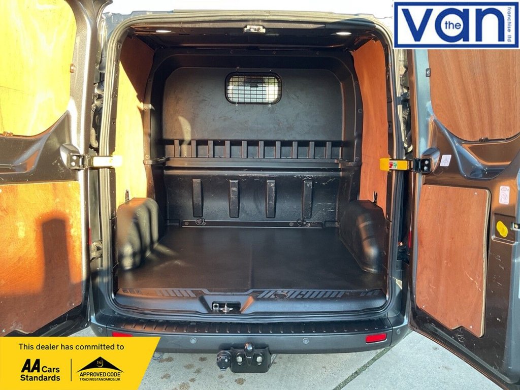 Used Ford Transit Custom 2022 for sale - 77080510: Photo 13