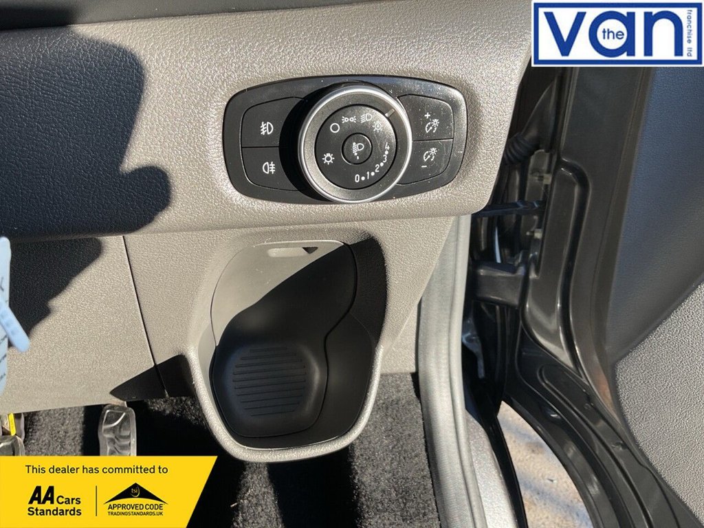 Used Ford Transit Custom 2022 for sale - 77080510: Photo 34