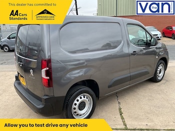 Used Peugeot Partner 2023 for sale - 75253937: Photo