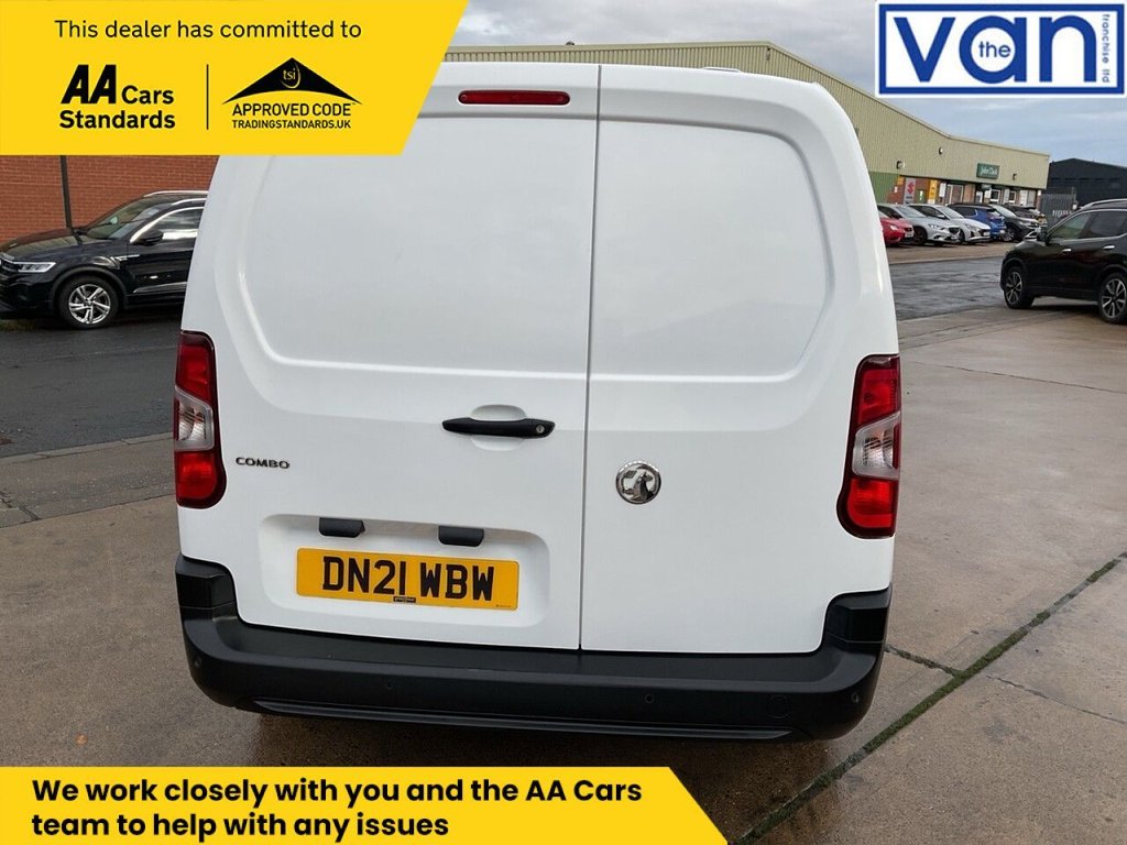 Used Vauxhall Combo 2021 for sale - 76469971: Photo 5
