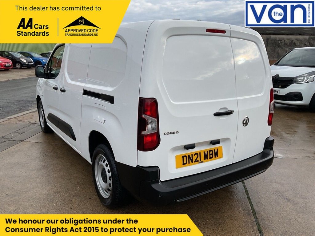 Used Vauxhall Combo 2021 for sale - 76469971: Photo 6