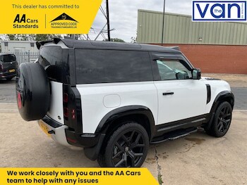 Used Land Rover Defender 2022 for sale - 75456263: Photo