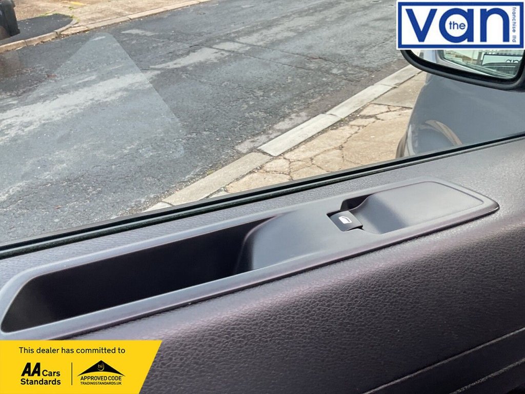 Used Peugeot Expert 2023 for sale - 76185479: Photo 15