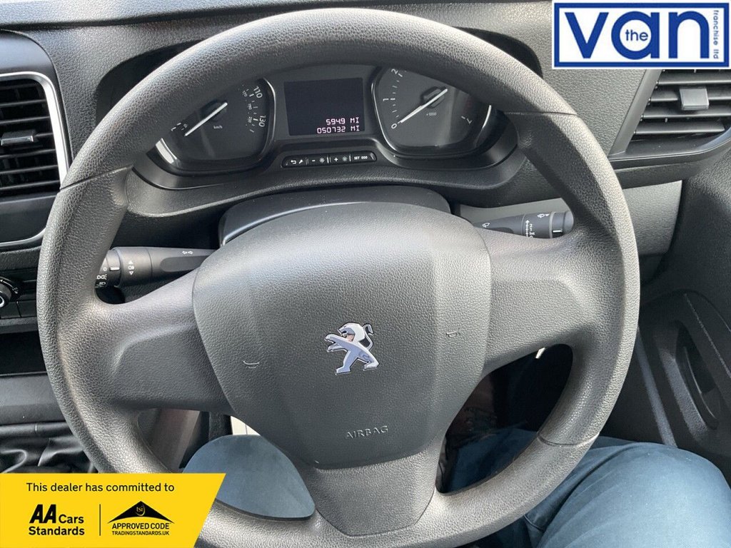 Used Peugeot Expert 2023 for sale - 76185479: Photo 34