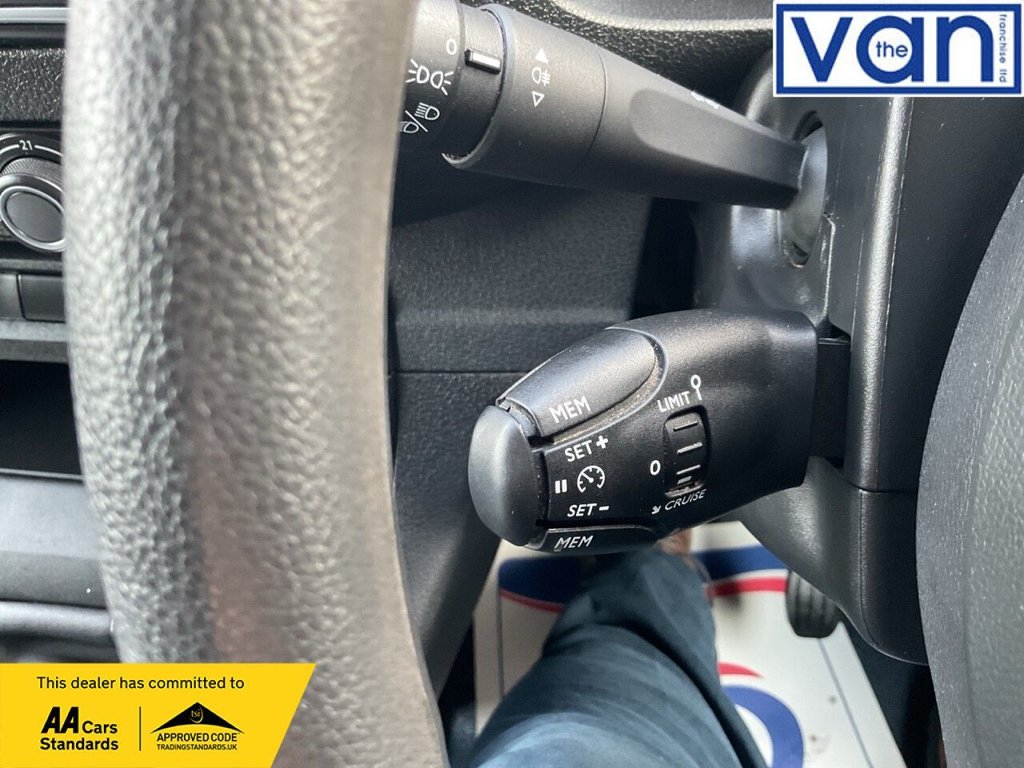 Used Peugeot Expert 2023 for sale - 76185479: Photo 38