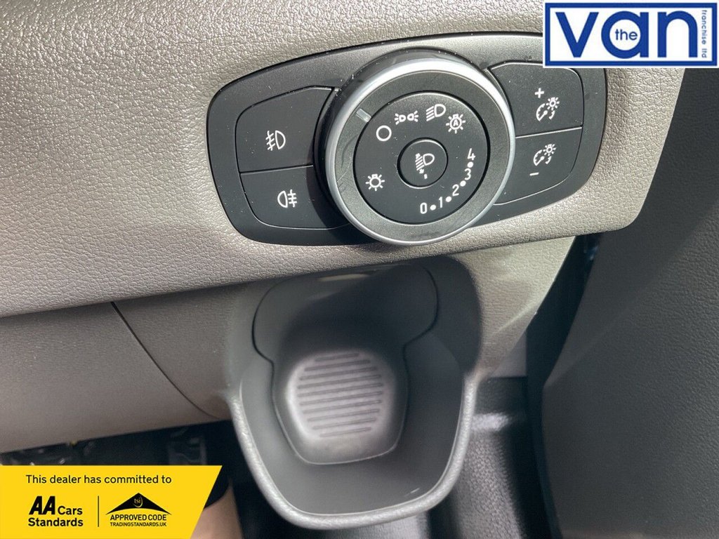 Used Ford Transit Custom 2021 for sale - 75998690: Photo 38