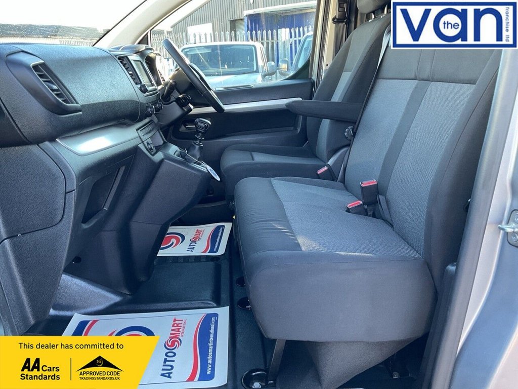 Used Vauxhall Vivaro 2022 for sale - 76604610: Photo 15