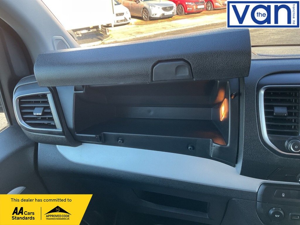 Used Vauxhall Vivaro 2022 for sale - 76604610: Photo 28