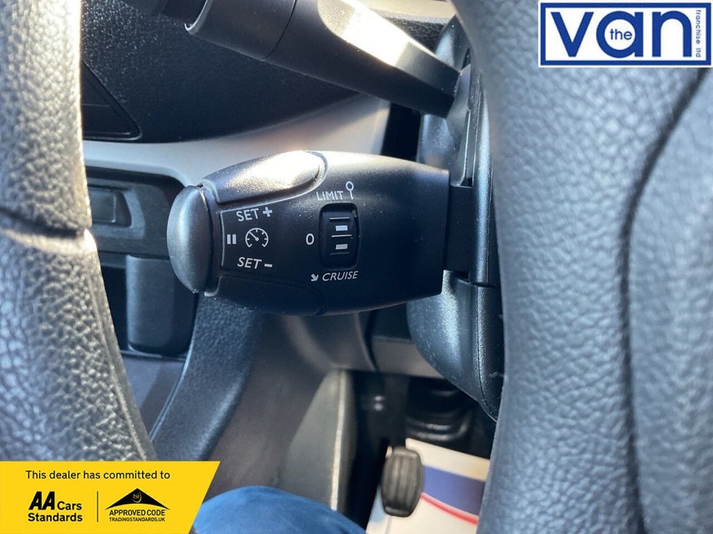 Used Vauxhall Vivaro 2022 for sale - 76604610: Photo 30
