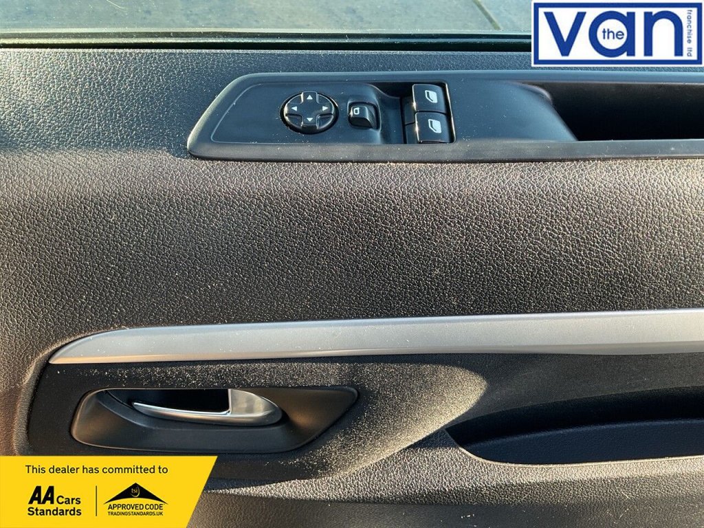 Used Vauxhall Vivaro 2022 for sale - 76604610: Photo 32