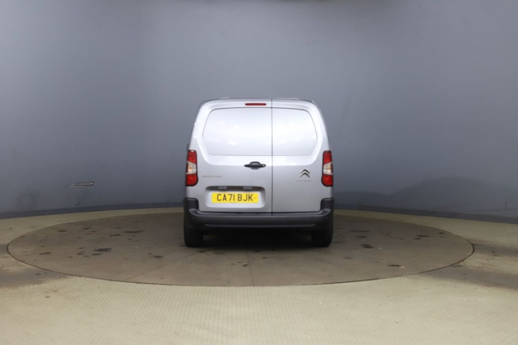 Used Citroen Berlingo 2021 for sale - 76376300: Photo 3