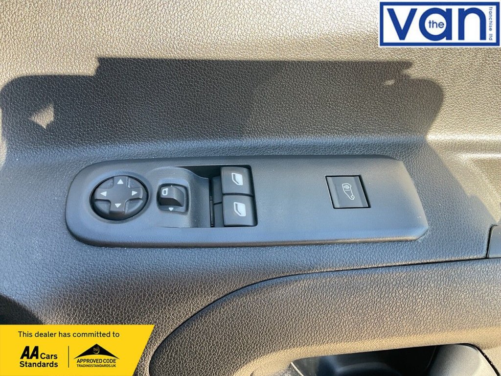 Used Citroen Berlingo 2023 for sale - 76185484: Photo 23