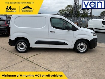 Used Citroen Berlingo 2023 for sale - 75287254: Photo