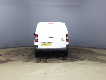 Used Citroen Berlingo 2021 for sale - 76910516: Photo