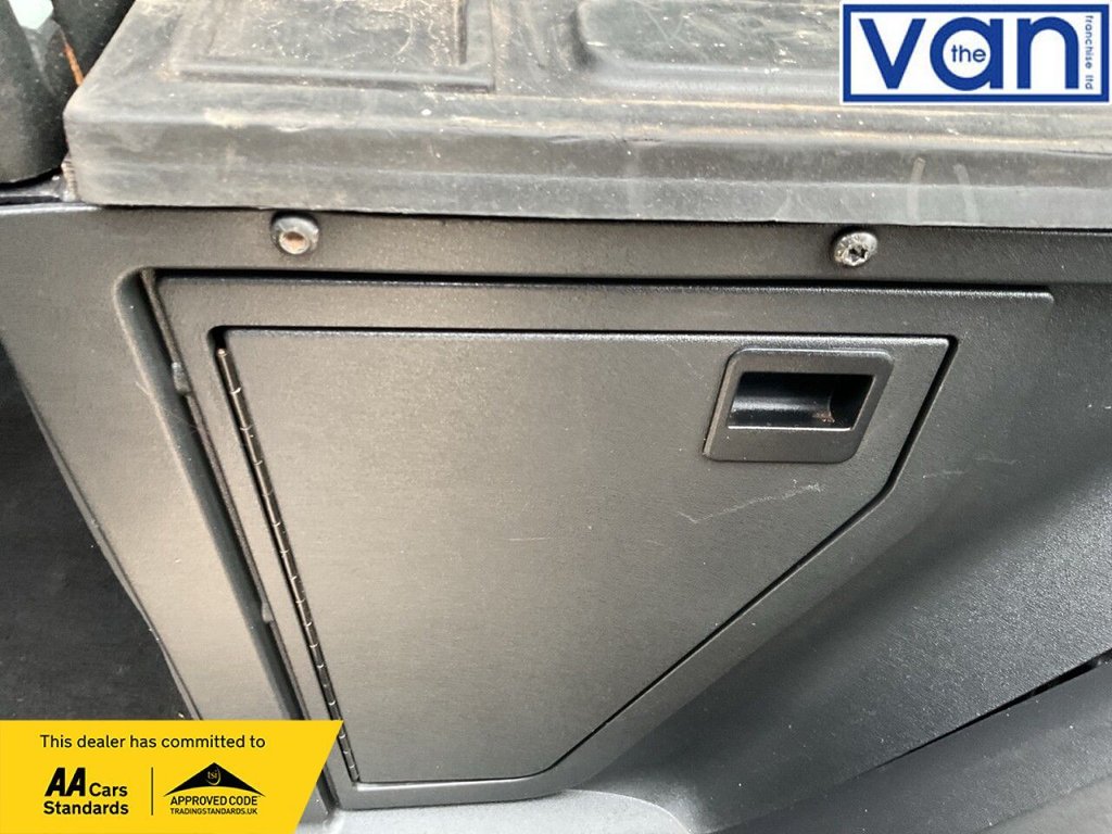 Used Land Rover Discovery 2020 for sale - 76333225: Photo 16
