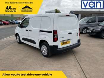 Used Citroen Berlingo 2019 for sale - 74784415: Photo