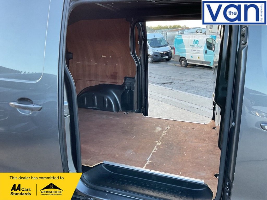 Used Vauxhall Vivaro 2020 for sale - 75998826: Photo 13