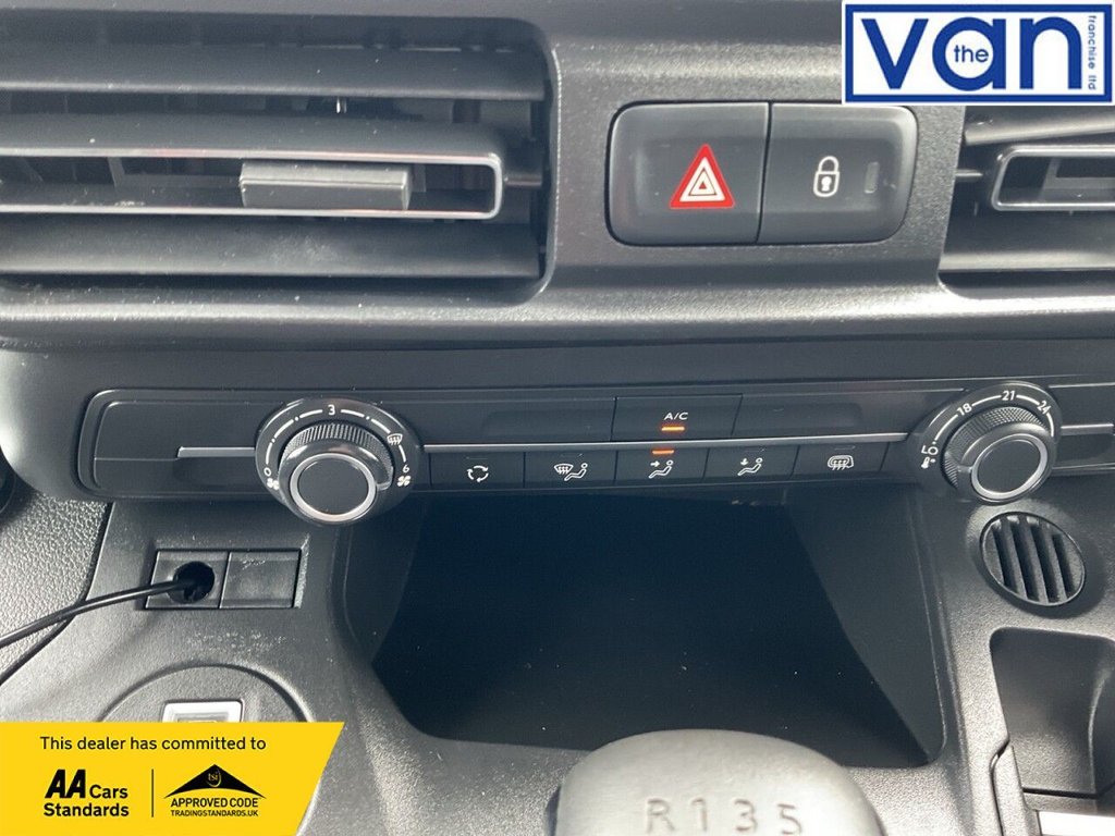 Vehicle 33
