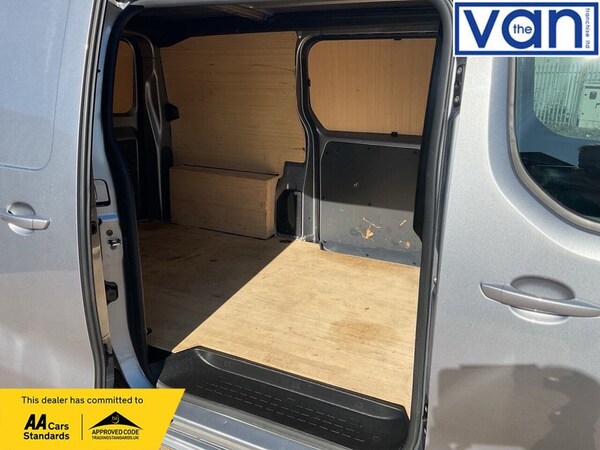 Used Vauxhall Vivaro 2022 for sale - 75630945: Photo 13