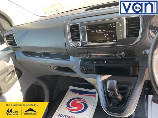 Used Vauxhall Vivaro 2022 for sale - 75630945: Photo 18