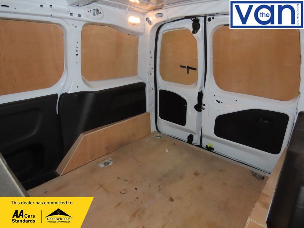 Used Peugeot Partner 2022 for sale - 76469913: Photo 16