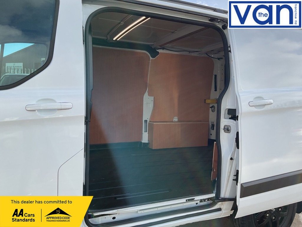 Used Ford Transit Custom 2022 for sale - 76604508: Photo 13