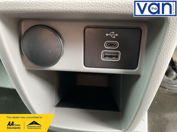 Used Ford Transit Custom 2024 for sale - 75630952: Photo 20