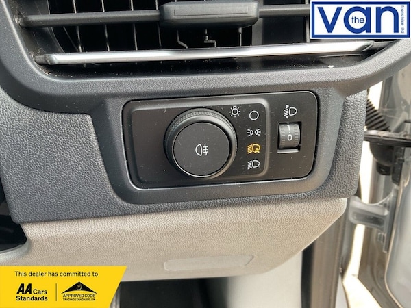 Used Ford Transit Custom 2024 for sale - 75630952: Photo 27