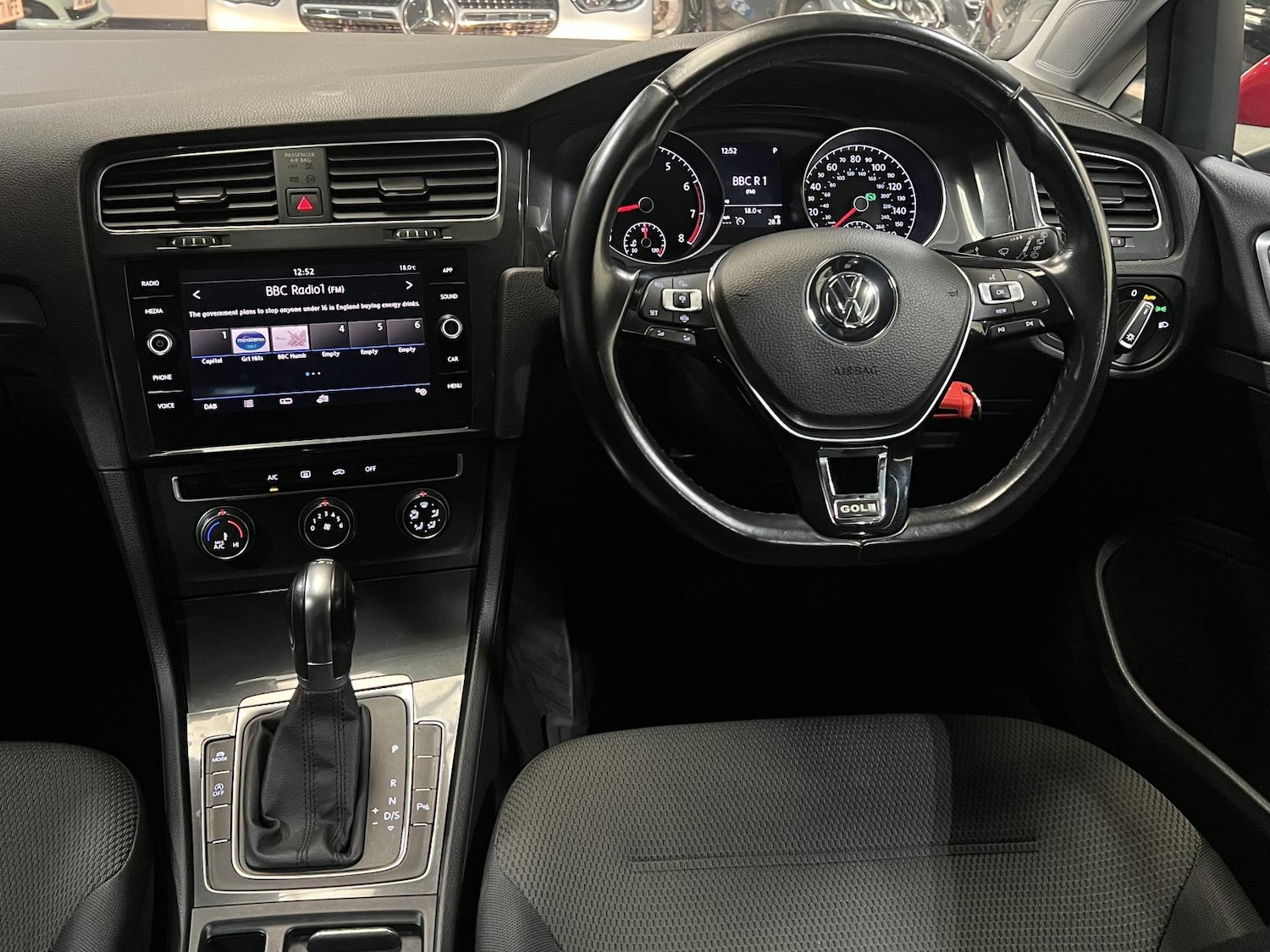 Used Volkswagen Golf 2018 for sale - 75319932: Photo 14