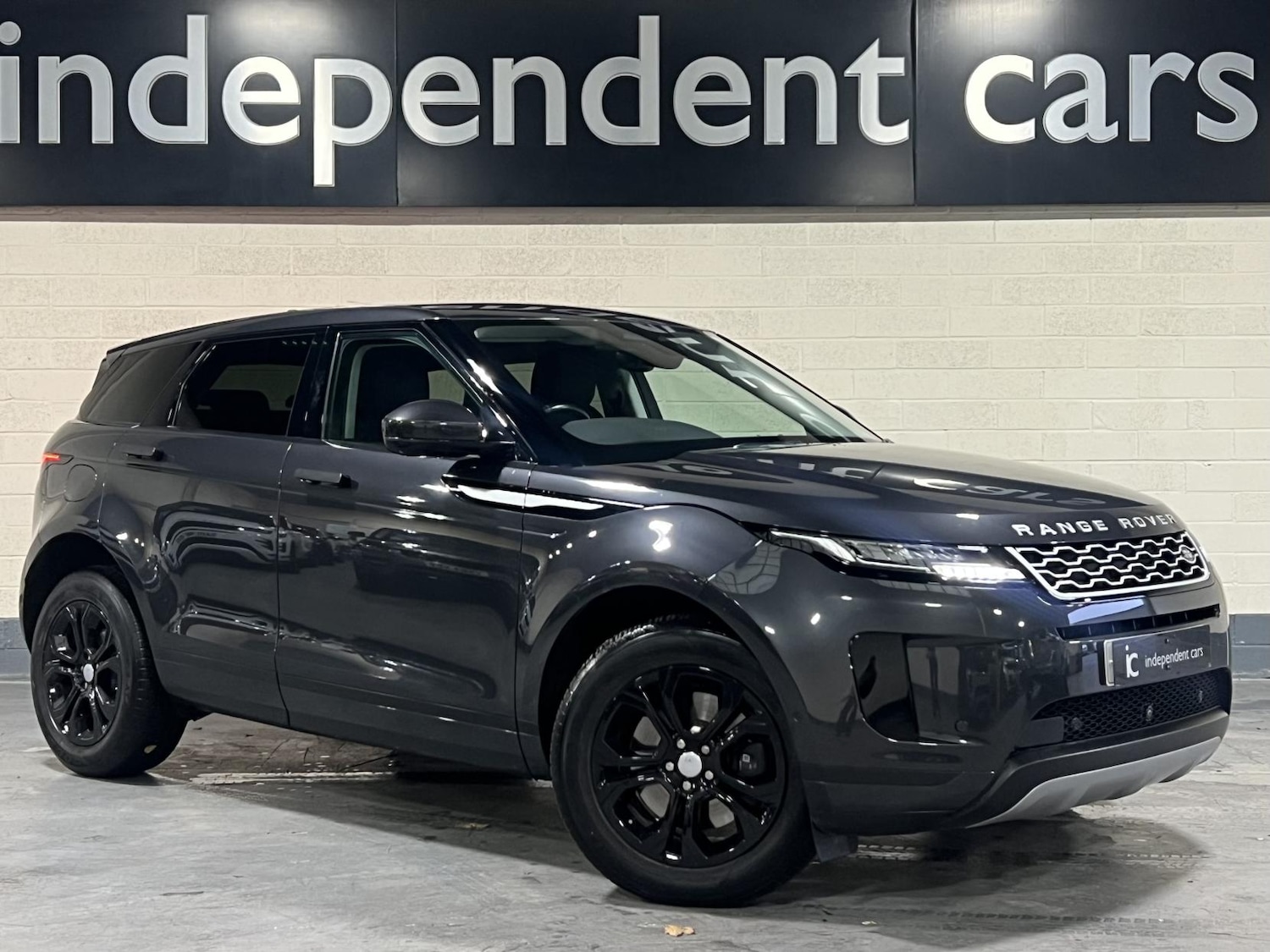 Used Land Rover Range Rover Evoque 2021 for sale - 76537001: Photo 1