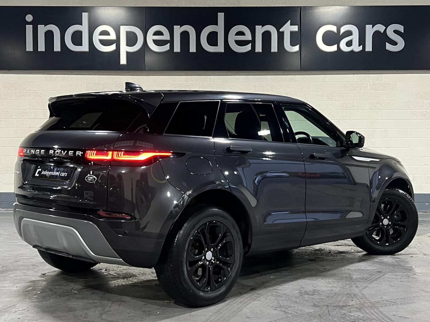 Used Land Rover Range Rover Evoque 2021 for sale - 76537001: Photo 16