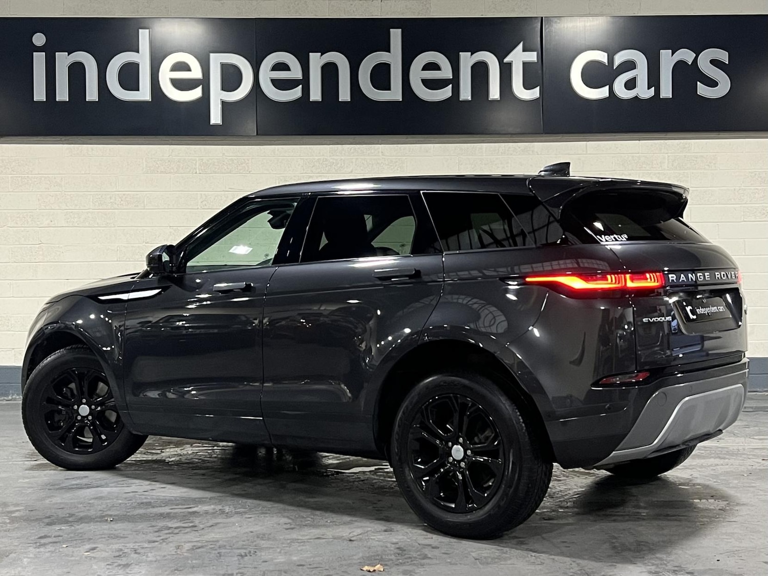 Used Land Rover Range Rover Evoque 2021 for sale - 76537001: Photo 3