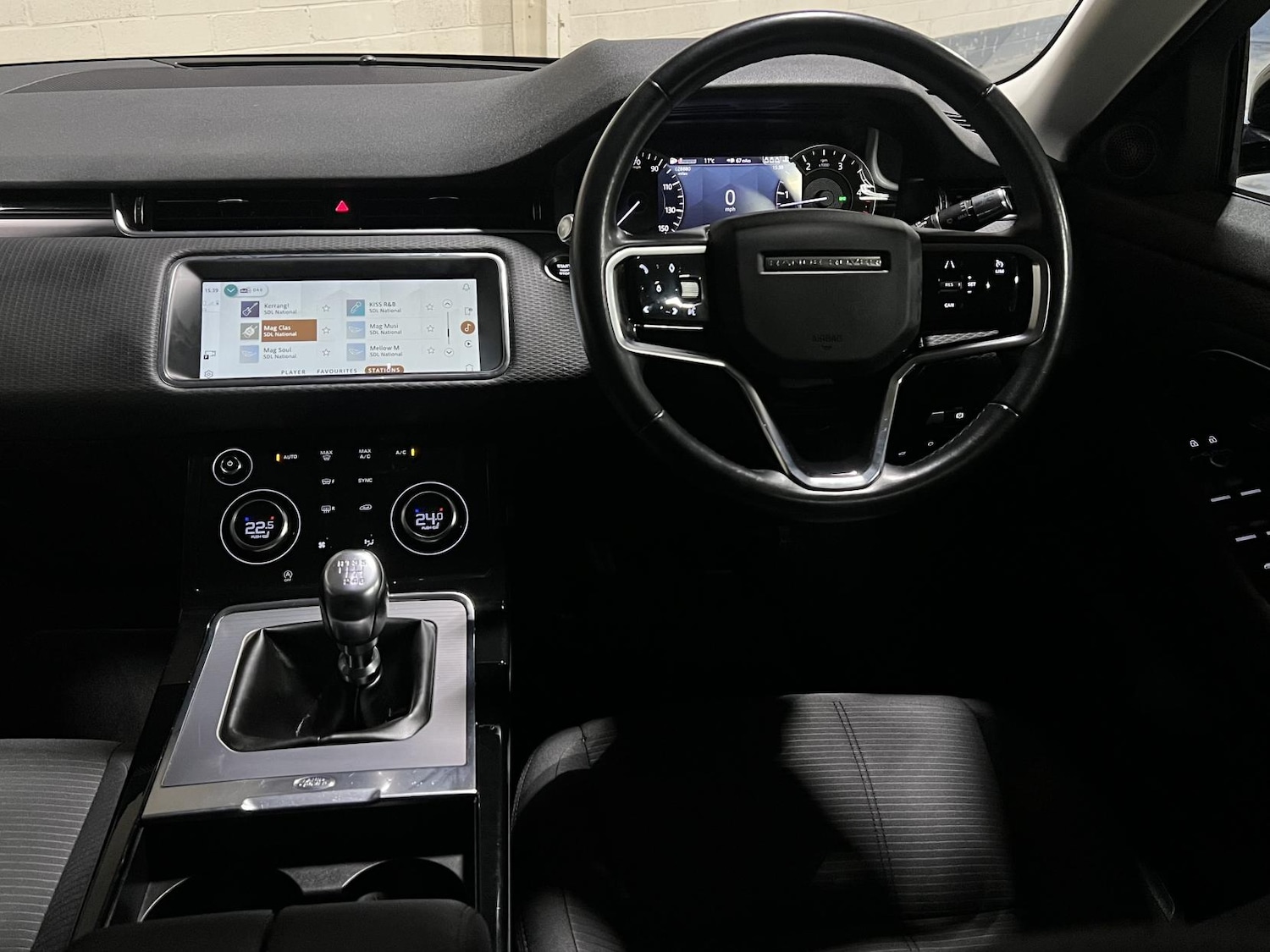 Used Land Rover Range Rover Evoque 2021 for sale - 76537001: Photo 5