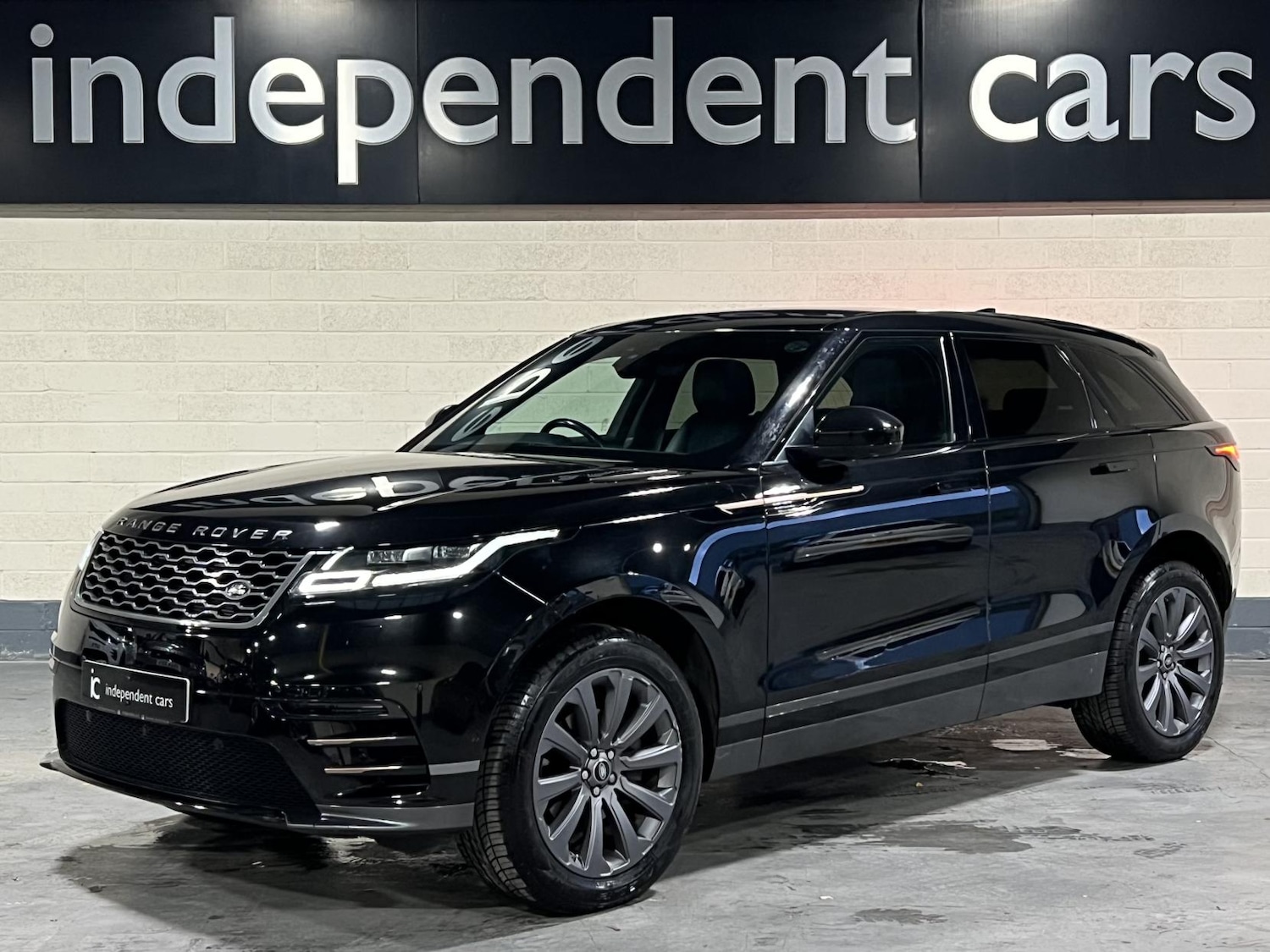 Used Land Rover Range Rover Velar 2019 for sale - 76580929: Photo 9