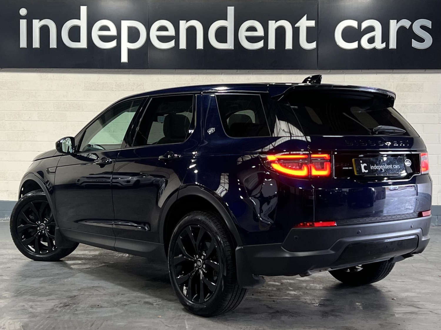 Used Land Rover Discovery Sport 2020 for sale - 76235082: Photo 10