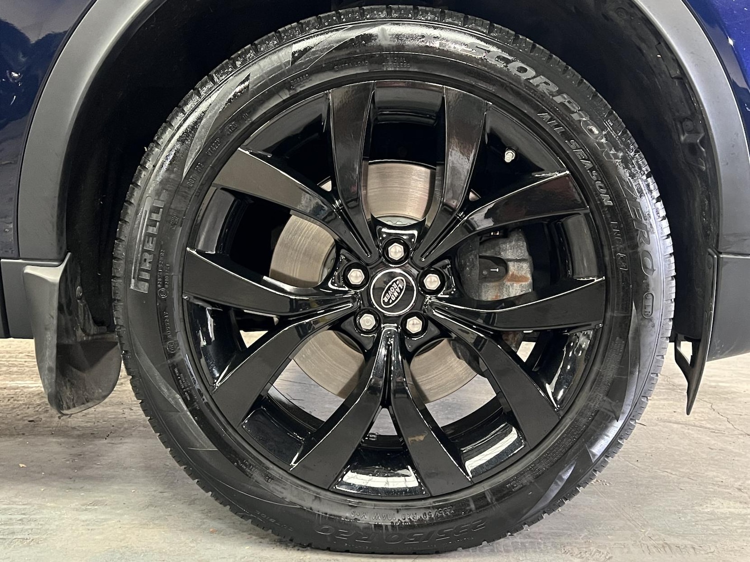 Used Land Rover Discovery Sport 2020 for sale - 76235082: Photo 27