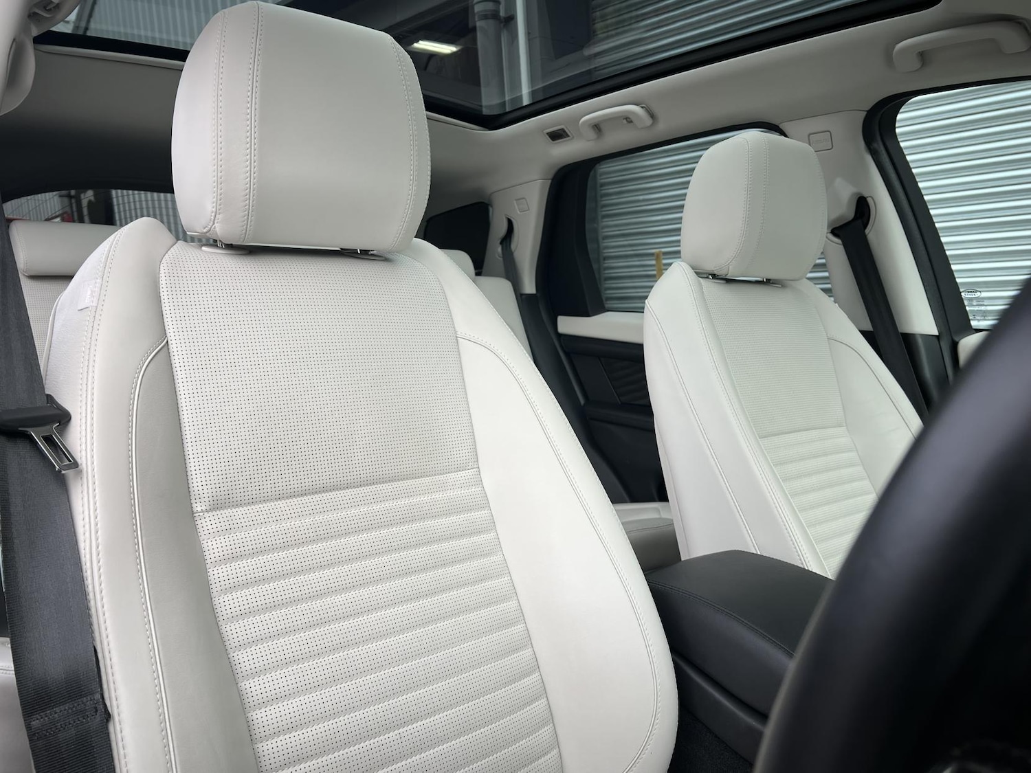 Used Land Rover Discovery Sport 2020 for sale - 76235082: Photo 4