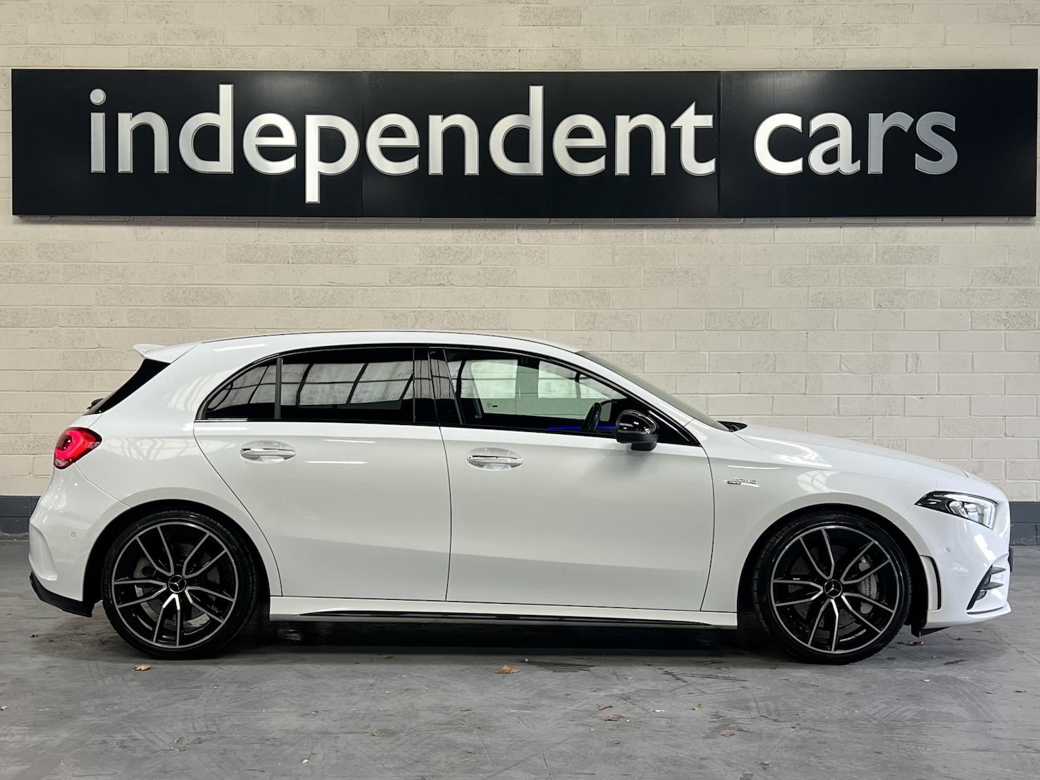 Used Mercedes-Benz A-Class 2021 for sale - 76172720: Photo 2