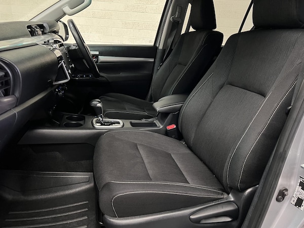 Used Toyota Hilux 2022 for sale - 76273906: Photo 14