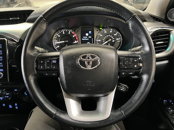 Used Toyota Hilux 2022 for sale - 76273906: Photo 18