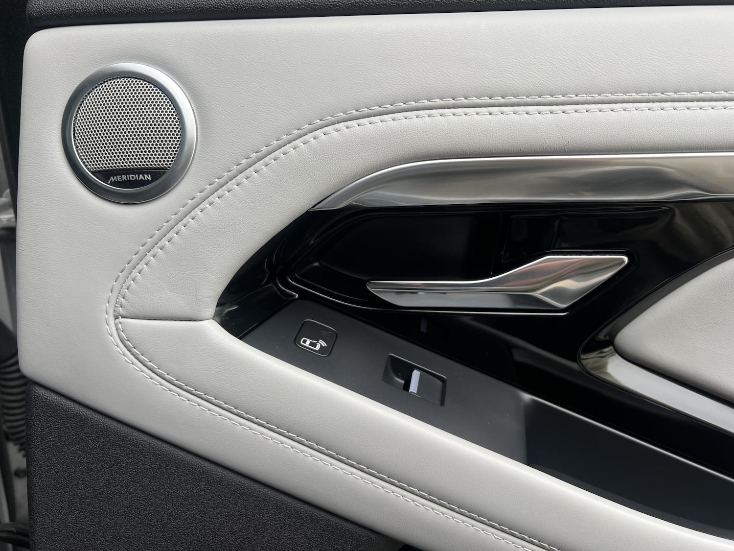 Used Land Rover Range Rover Evoque 2021 for sale - 75914691: Photo 28