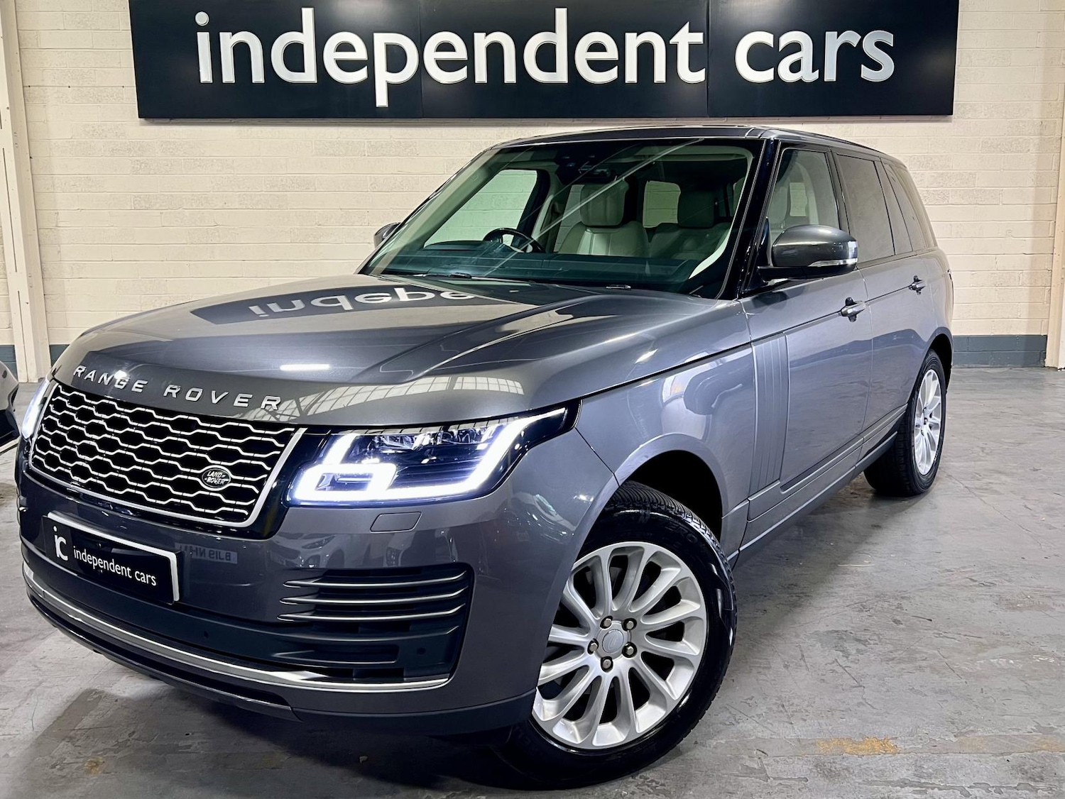 Used Land Rover Range Rover 2018 for sale - 76422191: Photo 11