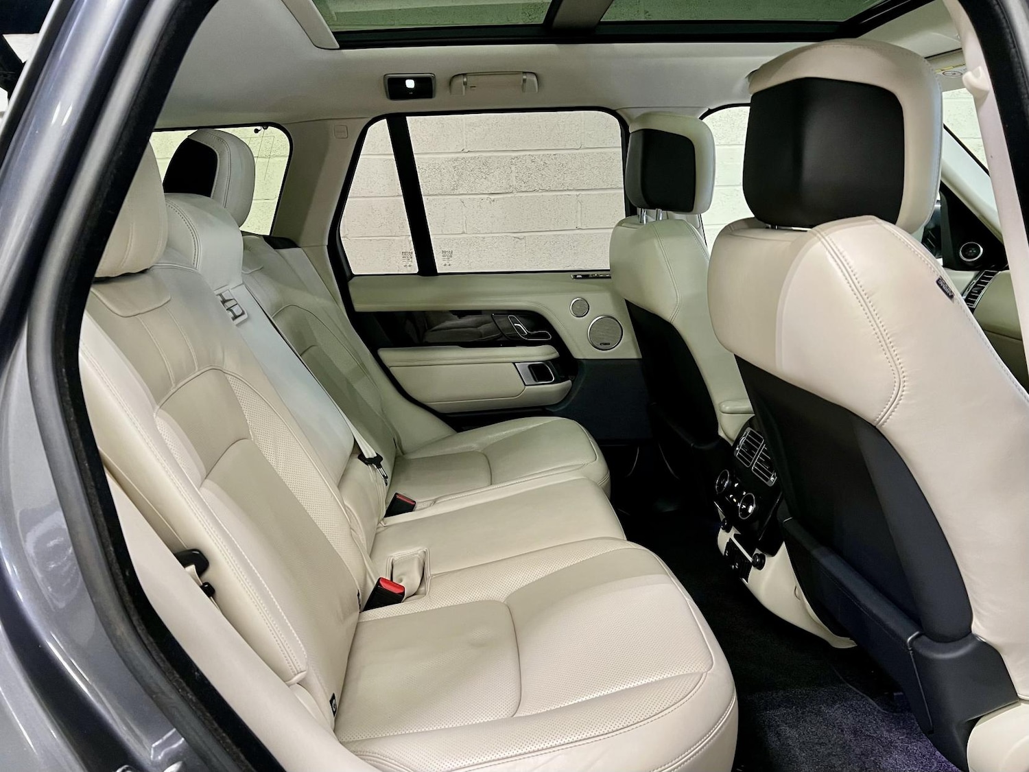 Used Land Rover Range Rover 2018 for sale - 76422191: Photo 17