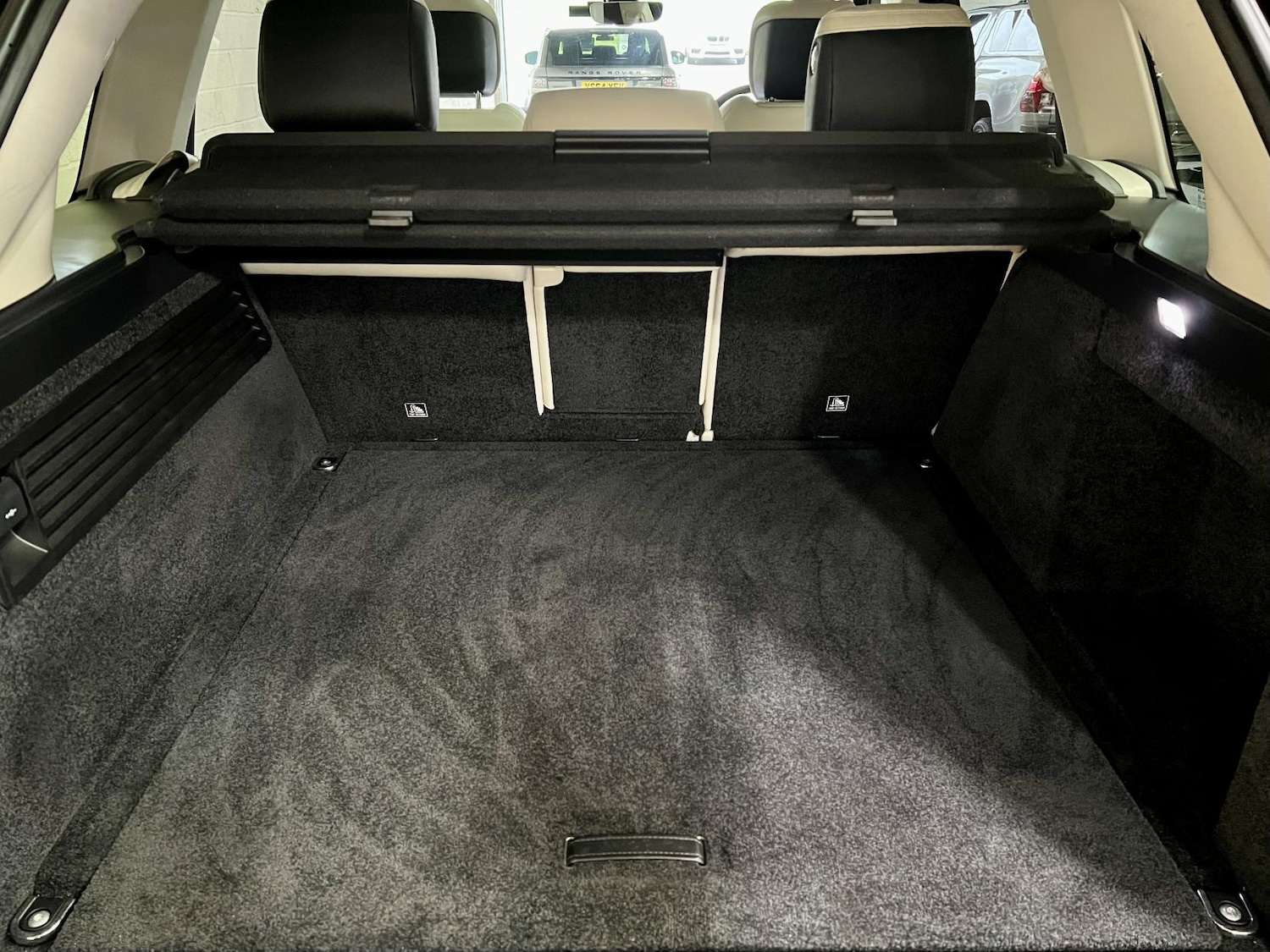 Used Land Rover Range Rover 2018 for sale - 76422191: Photo 19