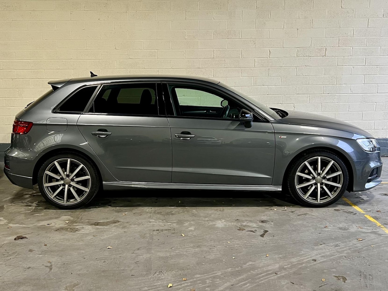 Used Audi A3 2020 for sale - 76835179: Photo 3