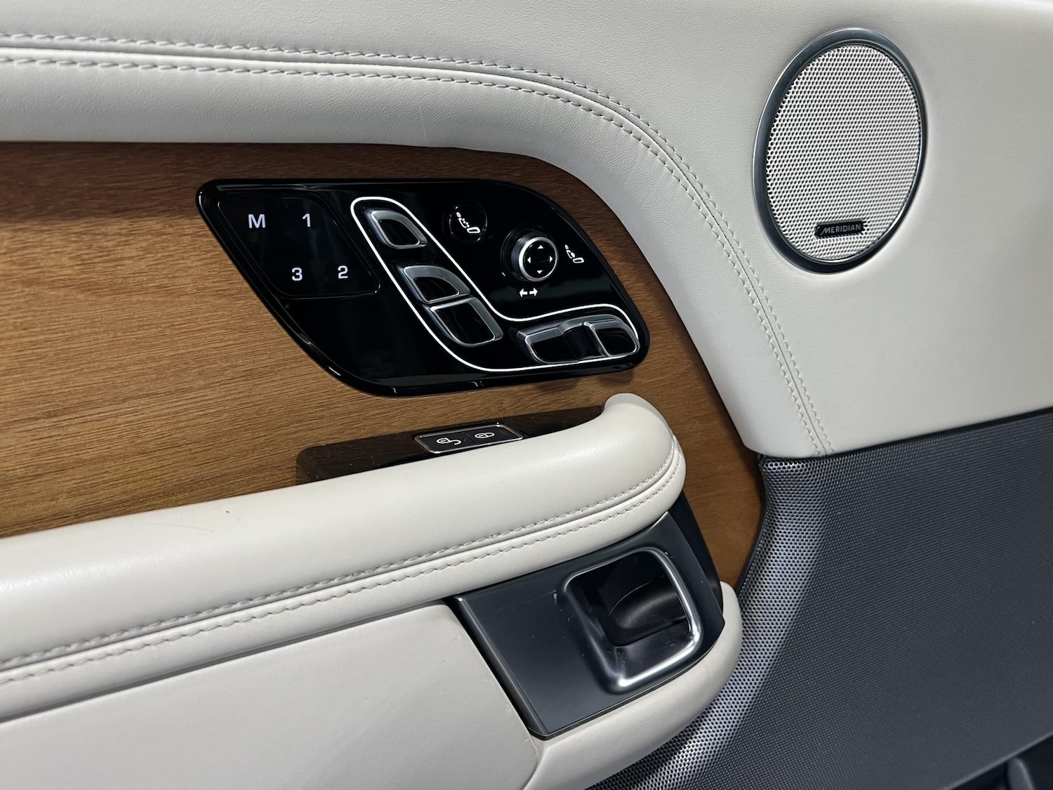 Used Land Rover Range Rover 2019 for sale - 76627554: Photo 14